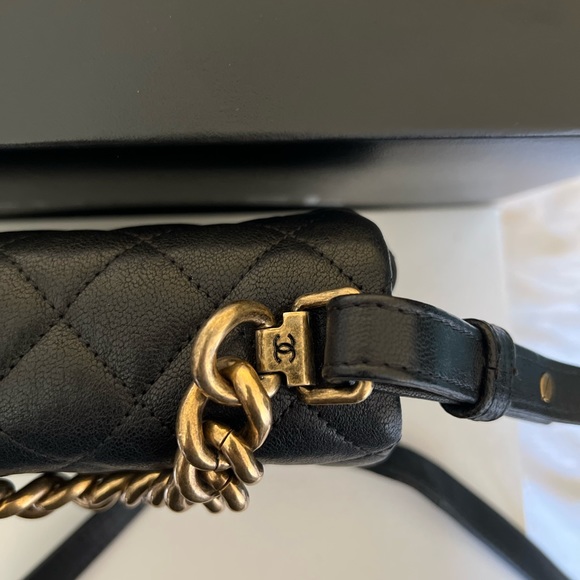 Chanel Mini Trapezio - Picture 5 of 10